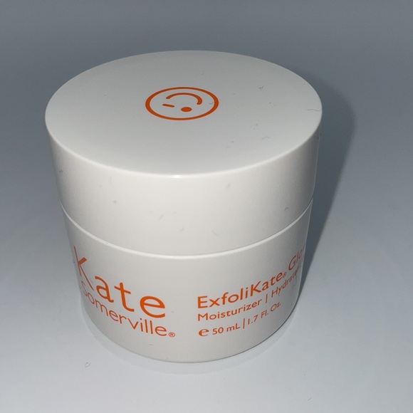 LIMITED EDITION EXFOLIKATE DAILY GLOW MOISTURIZER - Picture 7 of 13